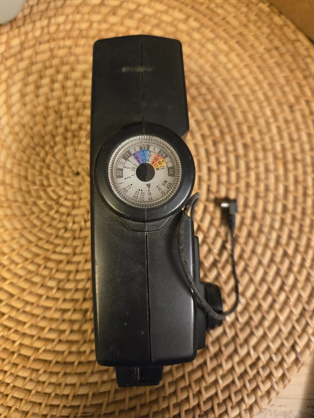 ​📸 Vintage Vivitar Camera Flash w/ Bracket - Farmhouse Find 📸